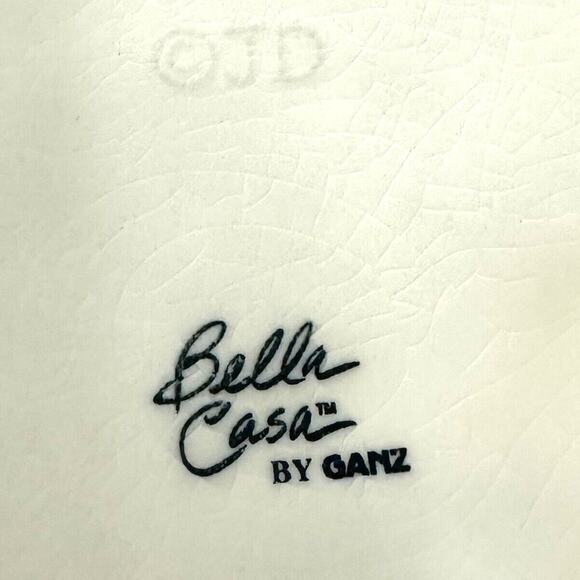 Bella Casa by Ganz Santa Claus Cookie Jar And Matching Salt and Pepper Set! - Picture 3 of 6